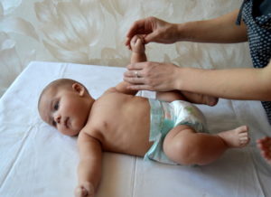 Гипертонус мышц у ребенка в 6 месяцев
