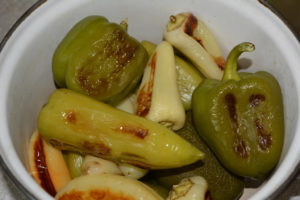 Перец печеный на зиму с чесноком