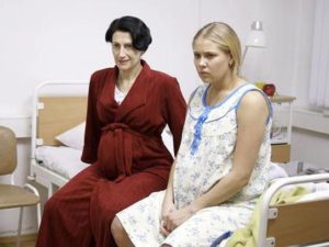 Художественные фильмы о беременности и родах