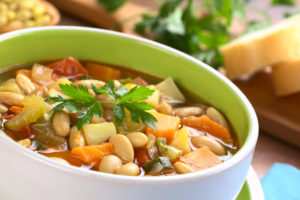 Суп из фасоли в пост