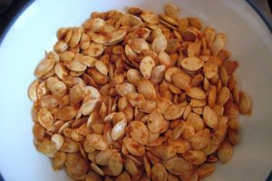 Можно ли есть семечки кормящим?