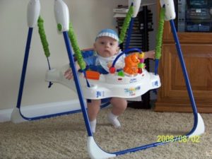 Прыгунки для детей со скольки месяцев