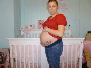 Ноет низ живота на 33 неделе беременности