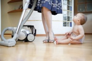 Пылесос и ребенок