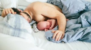 Как уложить спать ребенка в 9 месяцев?