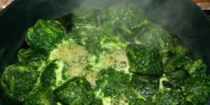 Как приготовить шпинат вкусно и полезно?