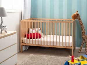 Какую выбрать кроватку для малыша?