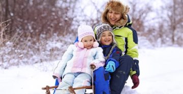 Прогулка зимой с ребенком 3 года Прогулка зимой с ребенком 3 года