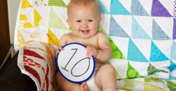 10 месяцев грудничок 10 месяцев грудничок